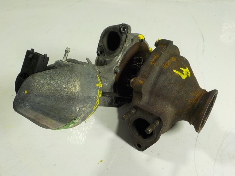 Recambio de turbocompresor para opel insignia berlina cosmo referencia OEM IAM  55570748 