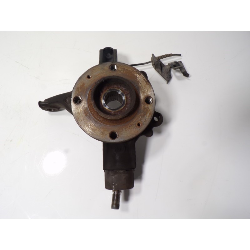 Recambio de mangueta delantera derecha para citroën c4 lim. 1.6 blue-hdi fap referencia OEM IAM 364796  