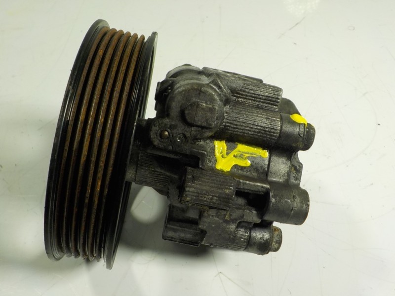 Recambio de bomba direccion para opel insignia berlina cosmo referencia OEM IAM   