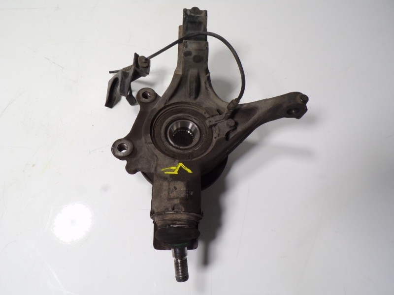 Recambio de mangueta delantera derecha para citroën c4 lim. 1.6 blue-hdi fap referencia OEM IAM 364796  