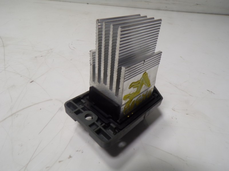 Recambio de resistencia calefaccion para kia rio (yb) 1.0 tgdi cat referencia OEM IAM 97179H8000 1J290909J 