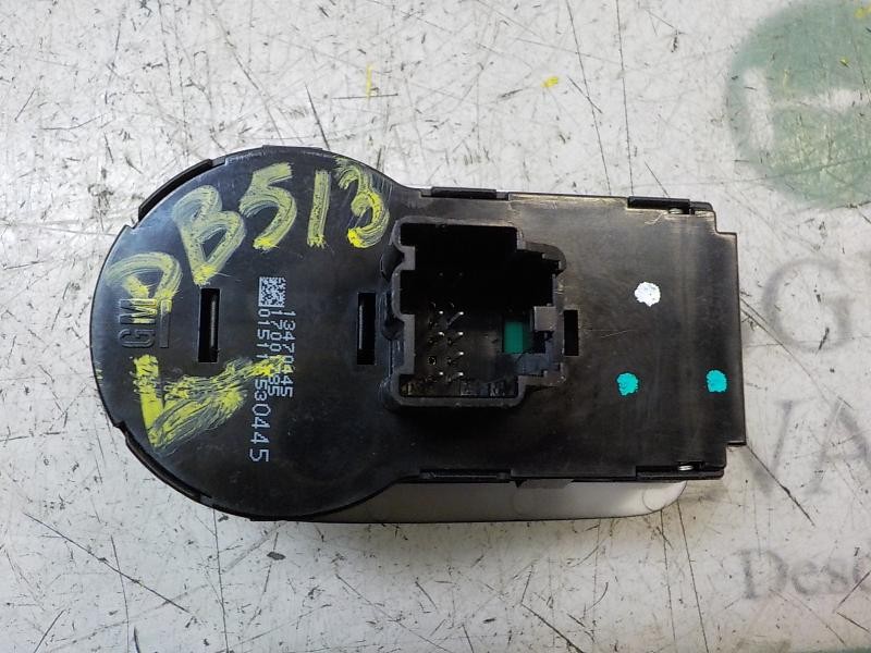 Recambio de mando luces para opel corsa e selective referencia OEM IAM 13470445 13470445 