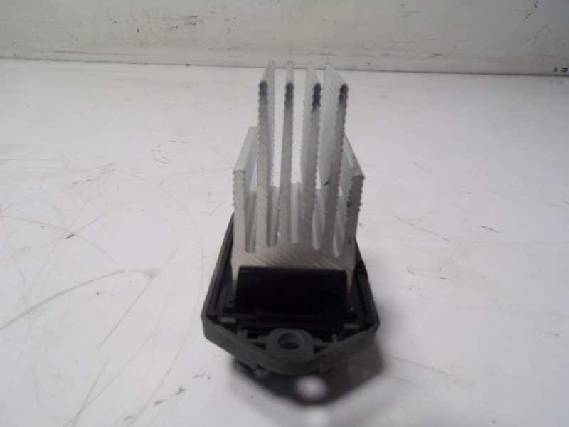 Recambio de resistencia calefaccion para kia rio (yb) 1.0 tgdi cat referencia OEM IAM 97179H8000 1J290909J 