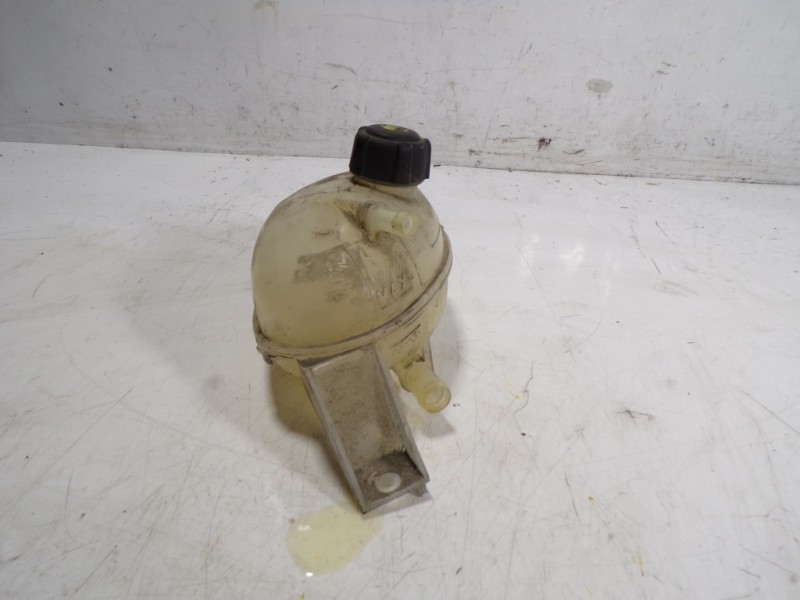 Recambio de deposito expansion para renault master kasten 2.3 dci diesel cat referencia OEM IAM 217100015R  