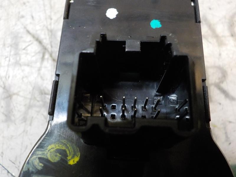 Recambio de mando luces para opel corsa e selective referencia OEM IAM 13470445 13470445 