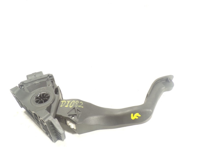 Recambio de potenciometro pedal para citroën c3 1.2 puretech bivalent. gasolina / gpl referencia OEM IAM 1601CW 967143380 