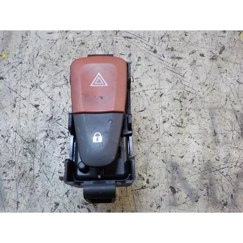 Recambio de warning para renault fluence dynamique referencia OEM IAM 252100502R  