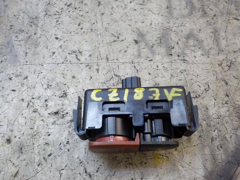 Recambio de warning para renault fluence dynamique referencia OEM IAM 252100502R  
