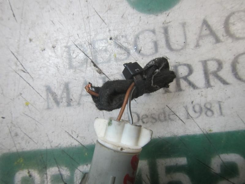 Recambio de piloto lateral derecho para opel zafira b 1.7 16v cdti referencia OEM IAM   