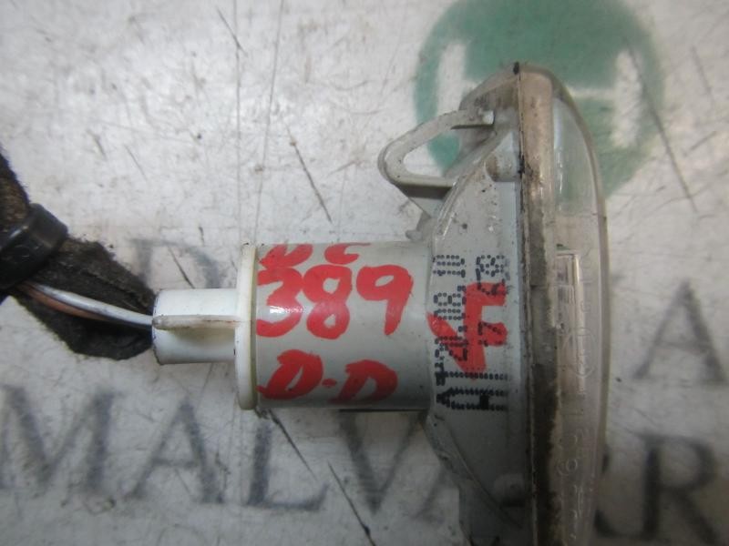 Recambio de piloto lateral derecho para opel zafira b 1.7 16v cdti referencia OEM IAM   