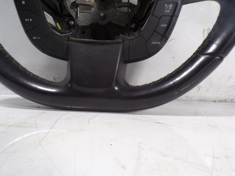 Recambio de volante para peugeot 508 gt referencia OEM IAM 4109QA  