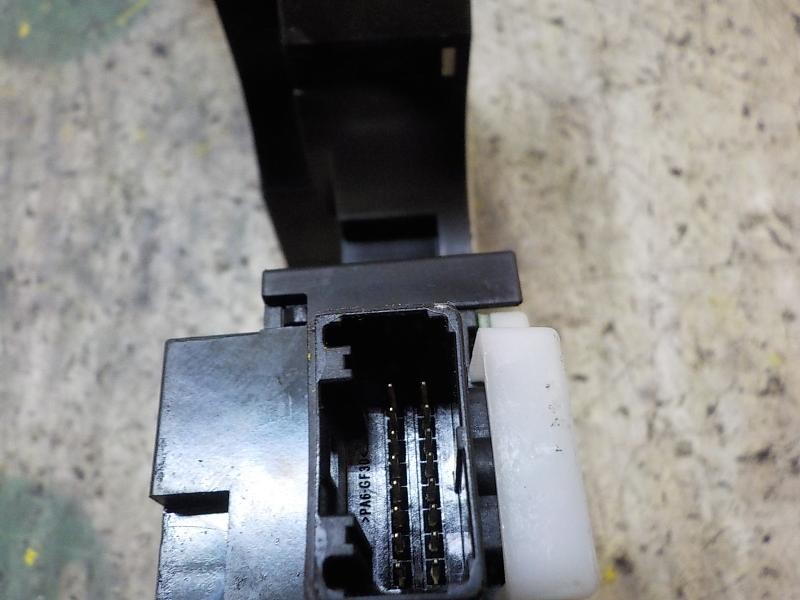 Recambio de mando luces para renault fluence dynamique referencia OEM IAM 255670040R  