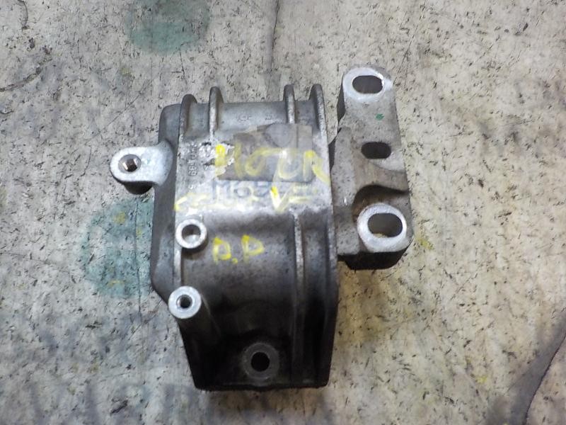 Recambio de soporte motor derecho para seat altea (5p1) 1.9 tdi referencia OEM IAM 1K0199262AS  