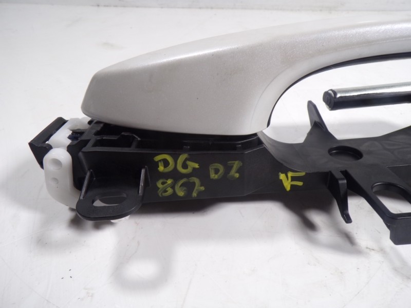 Recambio de maneta exterior delantera izquierda para lexus ux (za10) 250h referencia OEM IAM 6920276040  