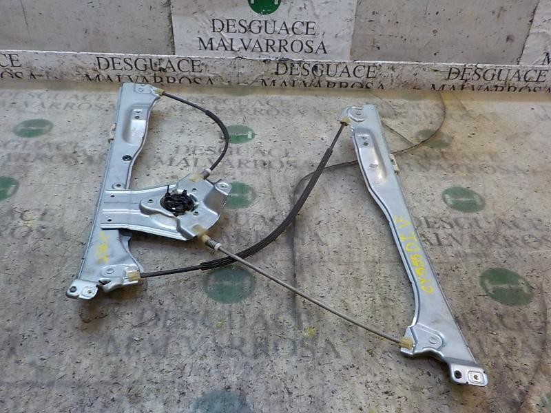 Recambio de elevalunas delantero izquierdo para renault clio iii 1.2 16v referencia OEM IAM   