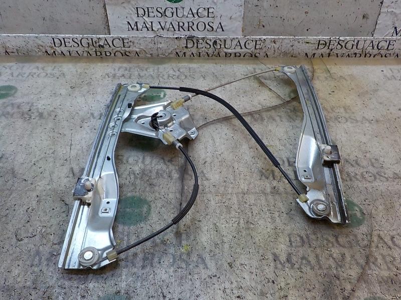 Recambio de elevalunas delantero izquierdo para renault clio iii 1.2 16v referencia OEM IAM   