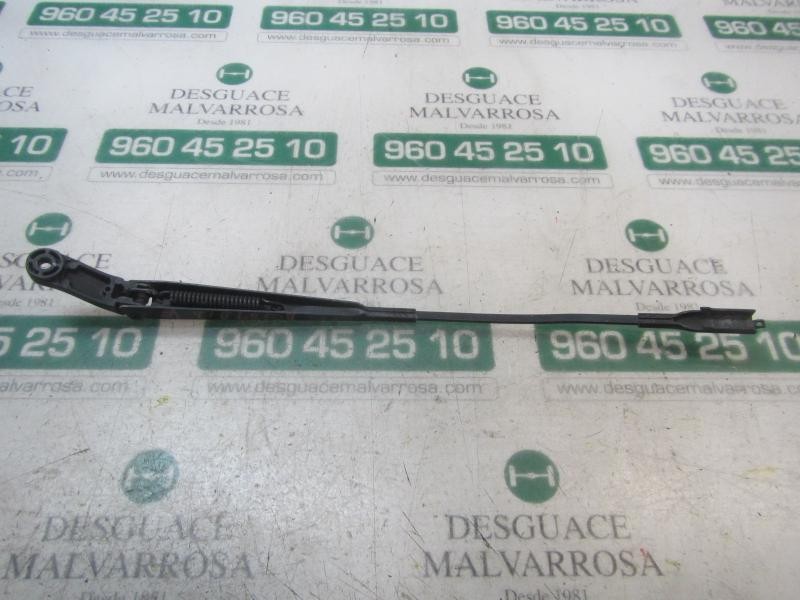 Recambio de brazo limpia delantero izquierdo para opel zafira b 1.7 16v cdti referencia OEM IAM   