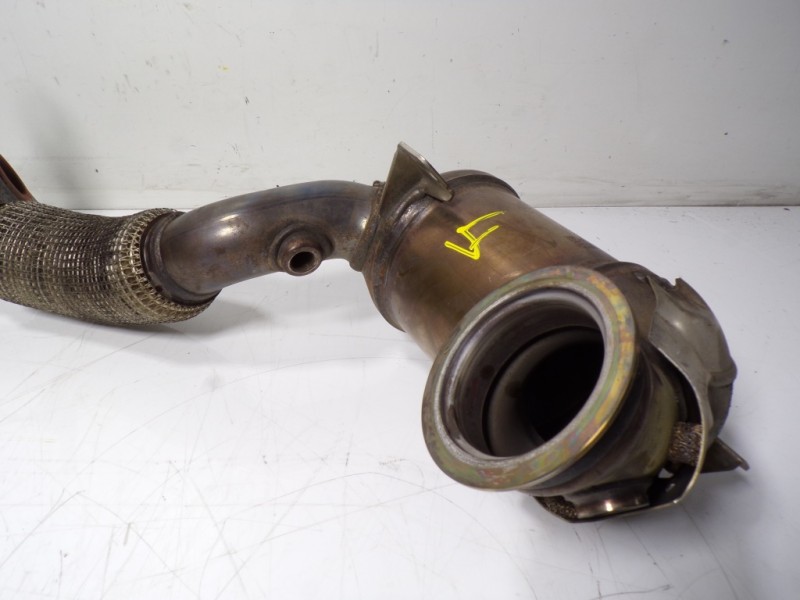 Recambio de catalizador para volkswagen t-roc 1.5 16v tsi act referencia OEM IAM 5Q0254504MX 5Q0131703BA 