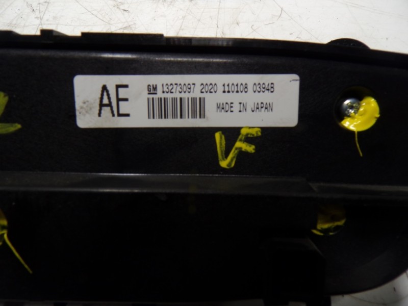 Recambio de mando climatizador para opel insignia berlina 2.0 16v cdti referencia OEM IAM 13273097 13273097 