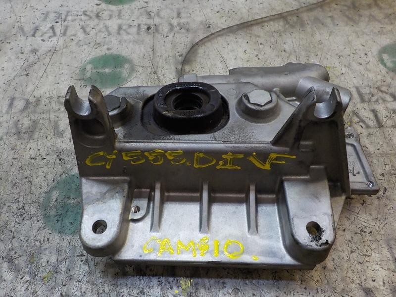 Recambio de soporte cambio para renault clio iii 1.2 16v referencia OEM IAM   