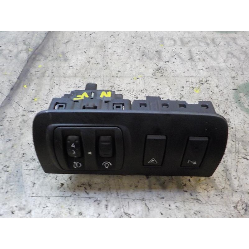 Recambio de modulo electronico para renault fluence dynamique referencia OEM IAM 251906865R  