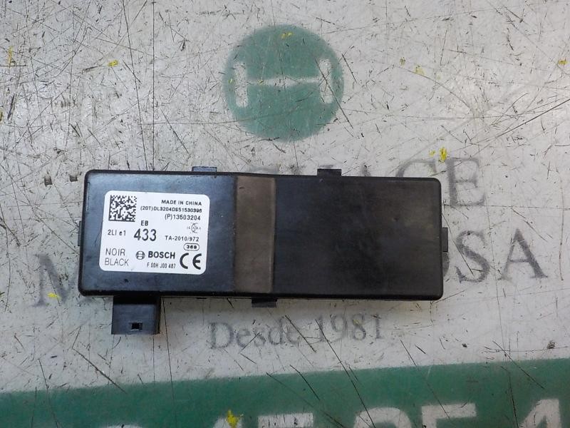 Recambio de modulo electronico para opel corsa e selective referencia OEM IAM 13503204 13503204 