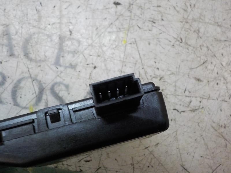 Recambio de modulo electronico para opel corsa e selective referencia OEM IAM 13503204 13503204 