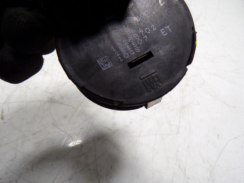 Recambio de mando luces para opel insignia berlina 2.0 16v cdti referencia OEM IAM 23197914 13268702 