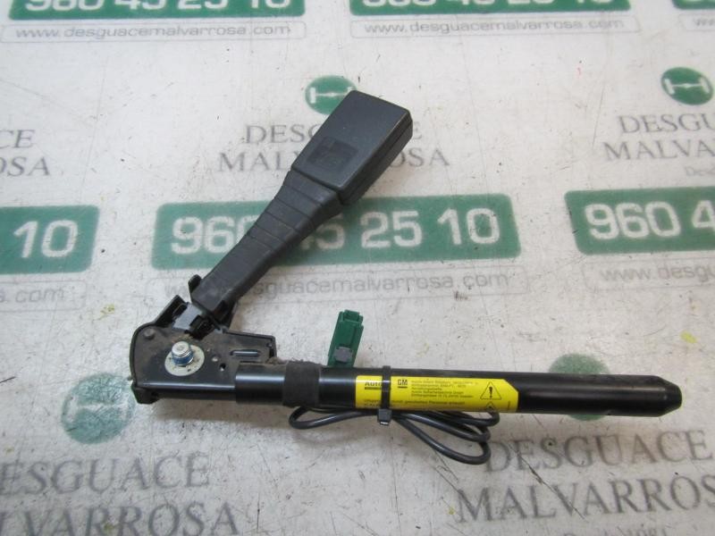 Recambio de pretensor airbag derecho para opel zafira b 1.7 16v cdti referencia OEM IAM   