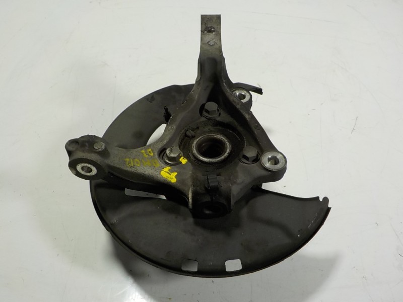 Recambio de mangueta delantera izquierda para opel insignia berlina 2.0 16v cdti referencia OEM IAM 13219080  13507374