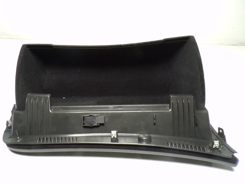 Recambio de guantera para opel insignia grand sport 1.6 cdti dpf referencia OEM IAM 39097522 39097522 