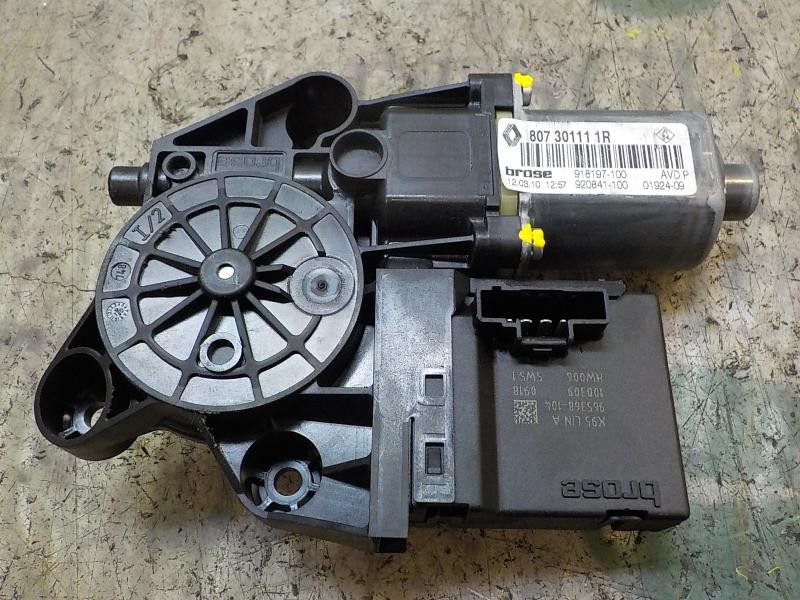 Recambio de motor elevalunas delantero derecho para renault fluence dynamique referencia OEM IAM 807301111R 807301111R 