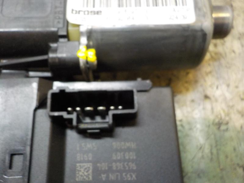 Recambio de motor elevalunas delantero derecho para renault fluence dynamique referencia OEM IAM 807301111R 807301111R 