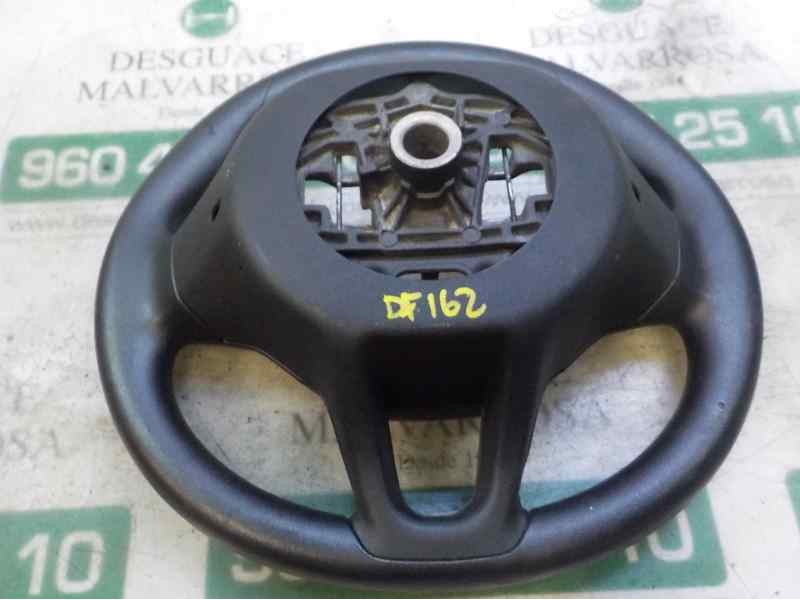 Recambio de volante para peugeot 208 1.4 hdi fap referencia OEM IAM   