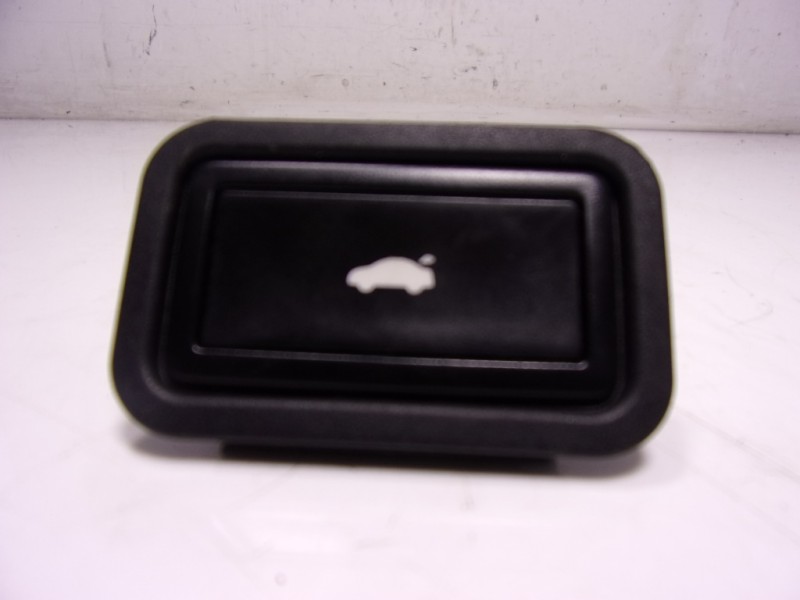 Recambio de maneta porton para audi a8 (4h) 4.2 tdi quattro largo referencia OEM IAM 4G0959831A5PR 3D0959831D 