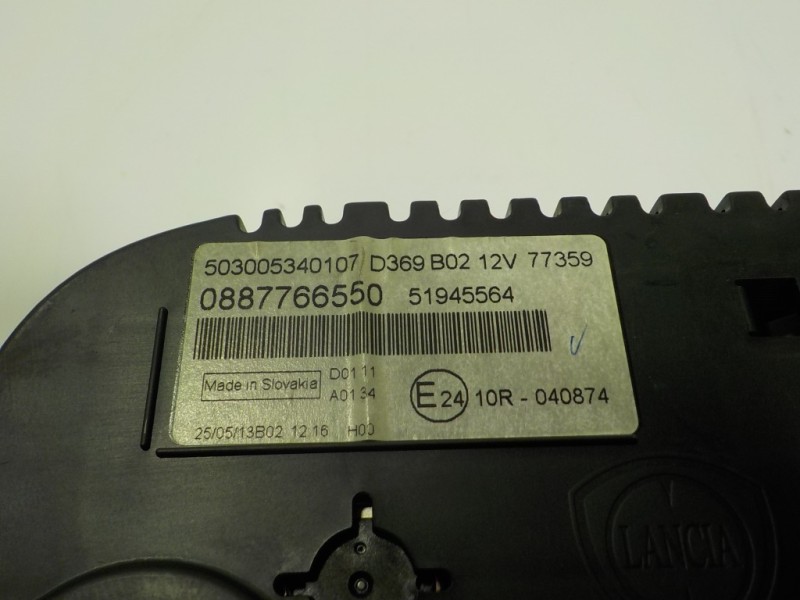 Recambio de cuadro instrumentos para fiat panda (319) 1.2 cat referencia OEM IAM 51945564 51945564 