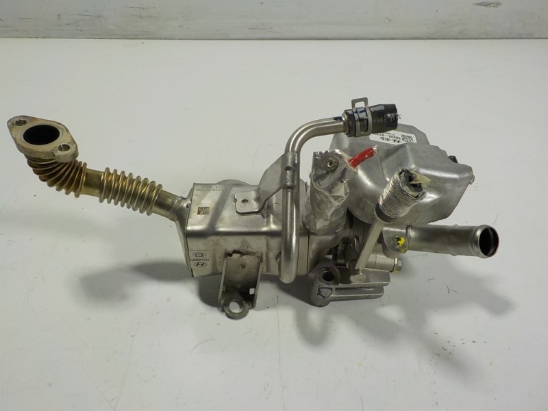 Recambio de valvula egr para kia rio (yb) 1.0 tgdi cat referencia OEM IAM 2840007100 2840007100 2841007600