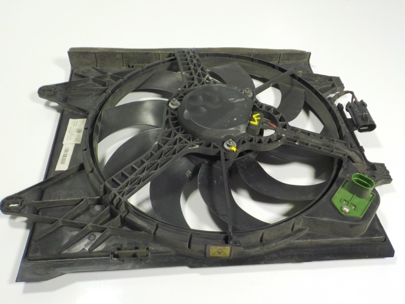 Recambio de electroventilador para fiat panda (319) 1.2 cat referencia OEM IAM 51988121  
