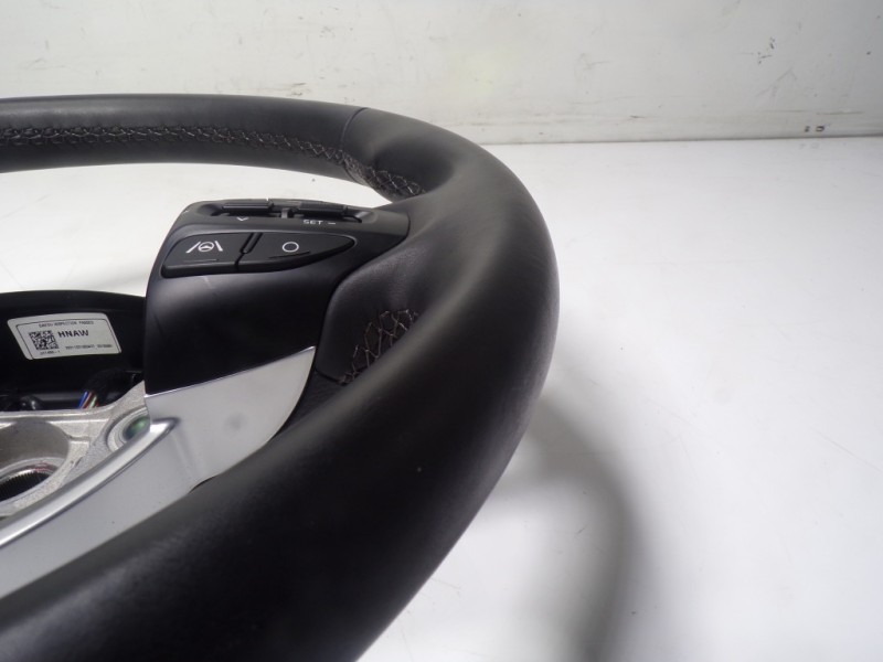 Recambio de volante para kia rio (yb) 1.0 tgdi cat referencia OEM IAM 56100H8NA0WK 58130H8000 56111H8100WK