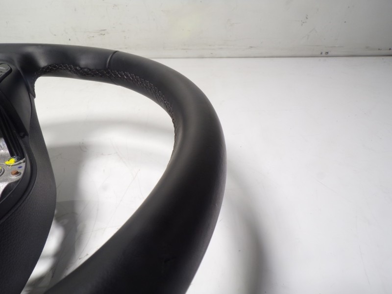 Recambio de volante para kia rio (yb) 1.0 tgdi cat referencia OEM IAM 56100H8NA0WK 58130H8000 56111H8100WK