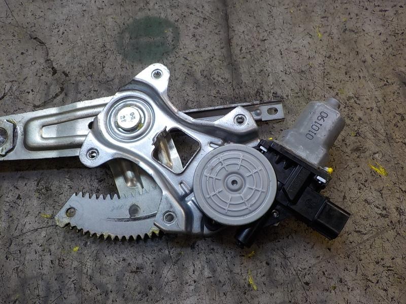 Recambio de elevalunas trasero derecho para mitsubishi asx (ga0w) 1.8 di-d cat referencia OEM IAM 5743A178  