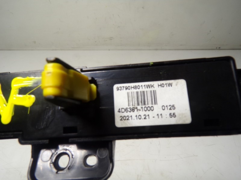 Recambio de warning para kia rio (yb) 1.0 tgdi cat referencia OEM IAM 93790H8011WK 4D63611000 