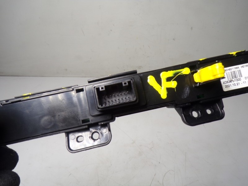 Recambio de warning para kia rio (yb) 1.0 tgdi cat referencia OEM IAM 93790H8011WK 4D63611000 