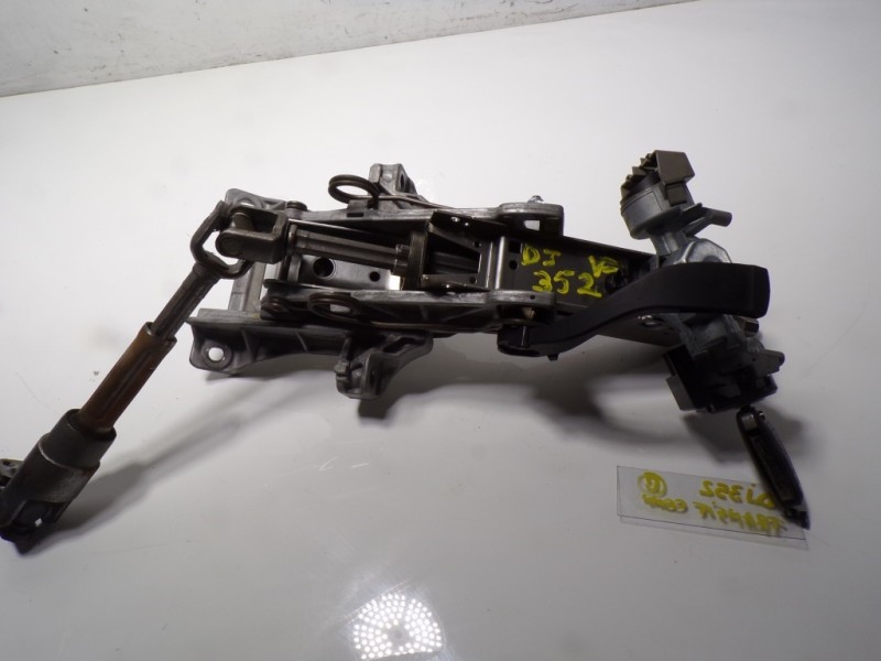 Recambio de columna direccion para ford tourneo connect 1.5 ecoblue tdci cat referencia OEM IAM 2390126 AV6N3C529EA 