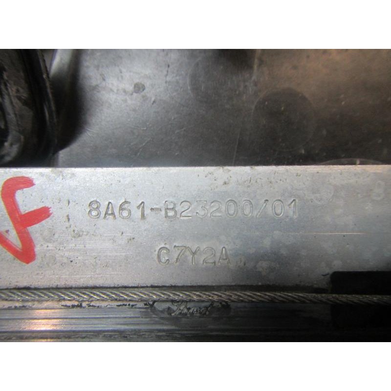 Recambio de elevalunas delantero derecho para ford fiesta (cb1) 1.4 tdci cat referencia OEM IAM 1836011 8A61B23200 
