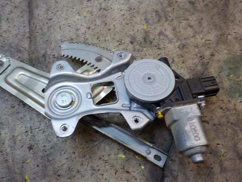 Recambio de elevalunas trasero izquierdo para mitsubishi asx (ga0w) 1.8 di-d cat referencia OEM IAM 5743A177  