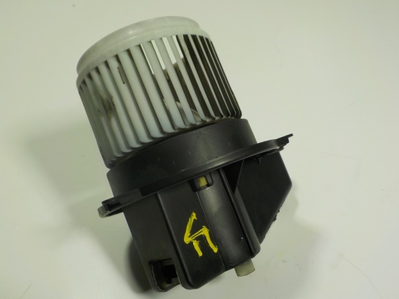 Recambio de motor calefaccion para fiat panda (319) 1.2 cat referencia OEM IAM 77366916 5P6220300 