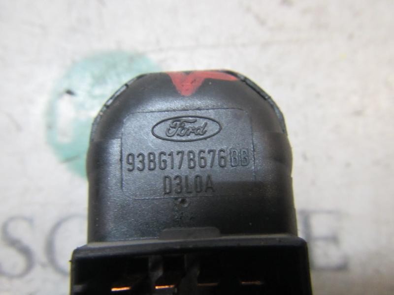 Recambio de mando retrovisor para ford fiesta (cb1) 1.4 tdci cat referencia OEM IAM 4495427  