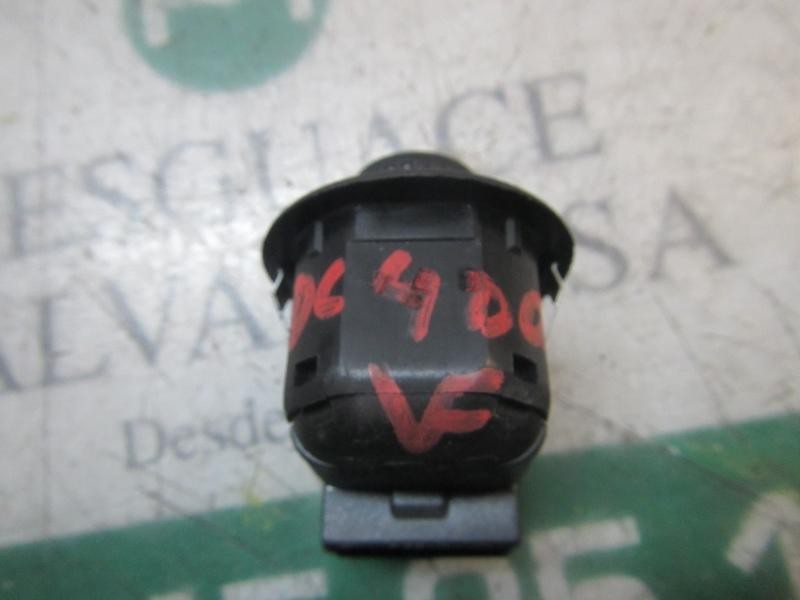 Recambio de mando retrovisor para ford fiesta (cb1) 1.4 tdci cat referencia OEM IAM 4495427  