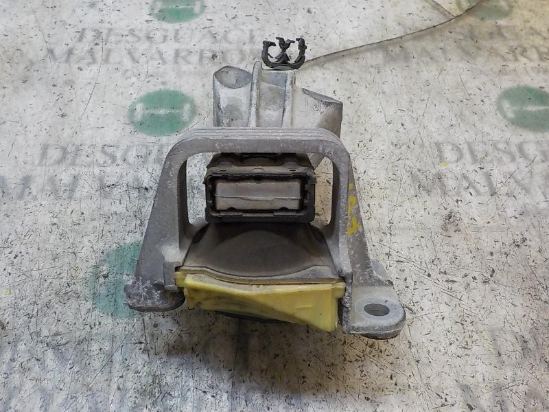 Recambio de soporte motor derecho para renault fluence dynamique referencia OEM IAM 112100020R  